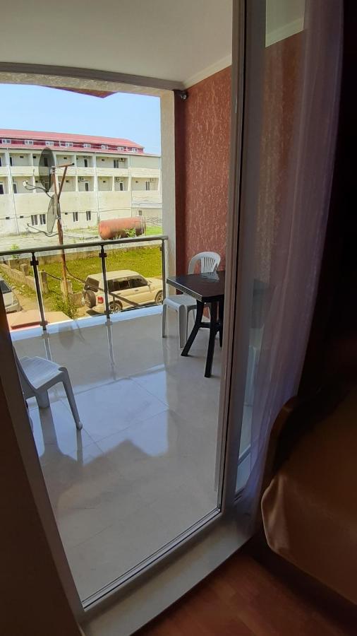 Imeri Hotel Уреки Екстериор снимка