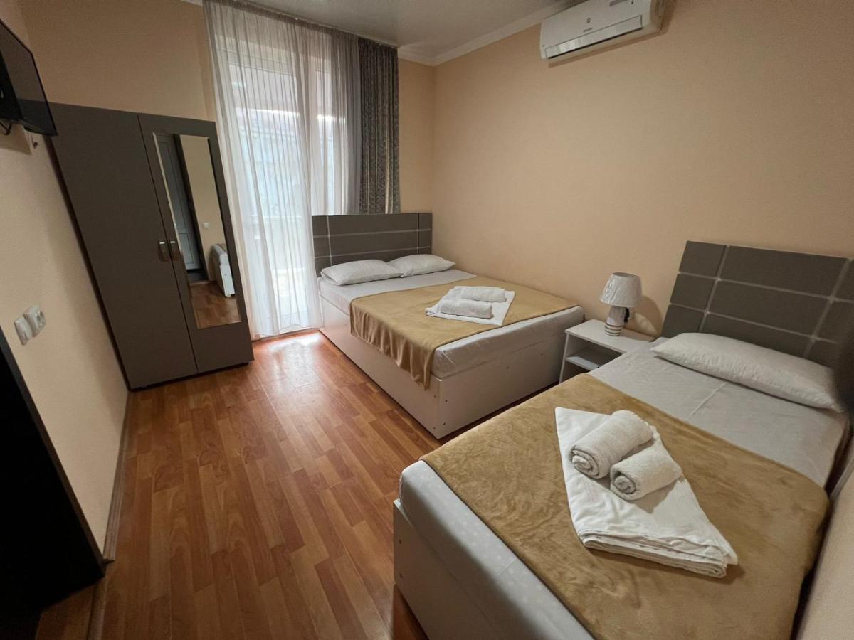Imeri Hotel Уреки Екстериор снимка