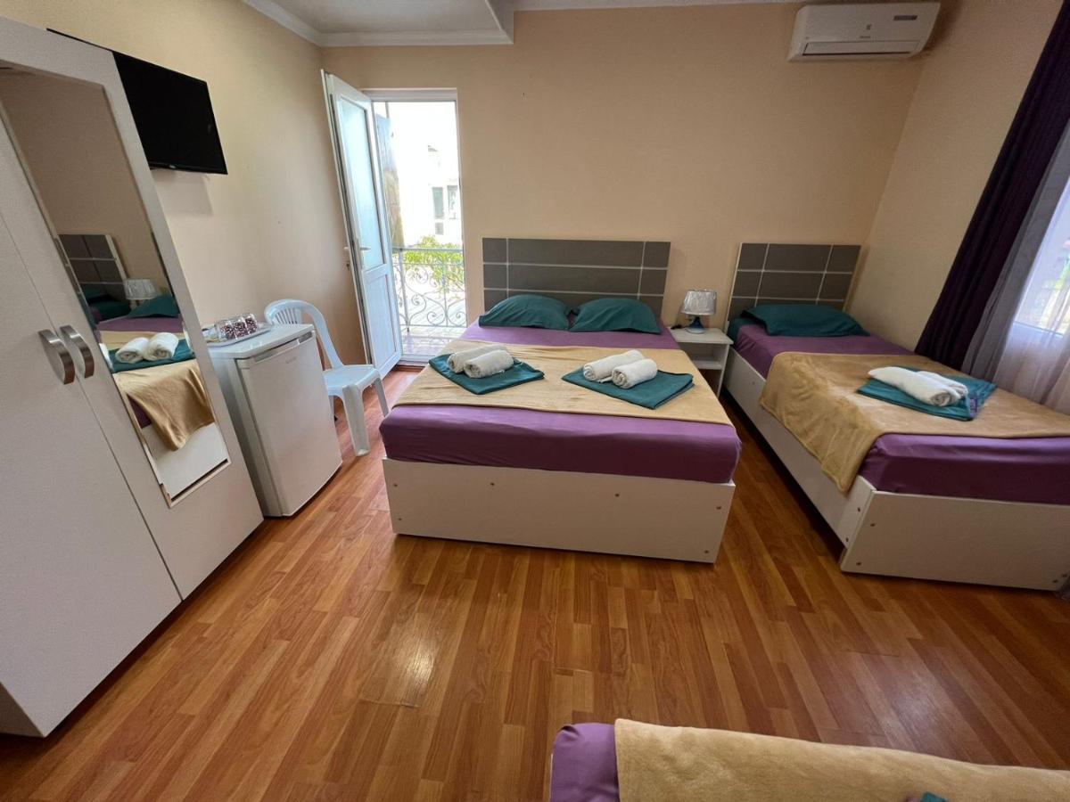 Imeri Hotel Уреки Екстериор снимка