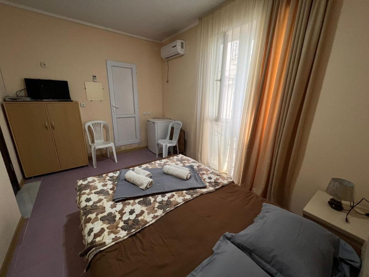 Imeri Hotel Уреки Екстериор снимка
