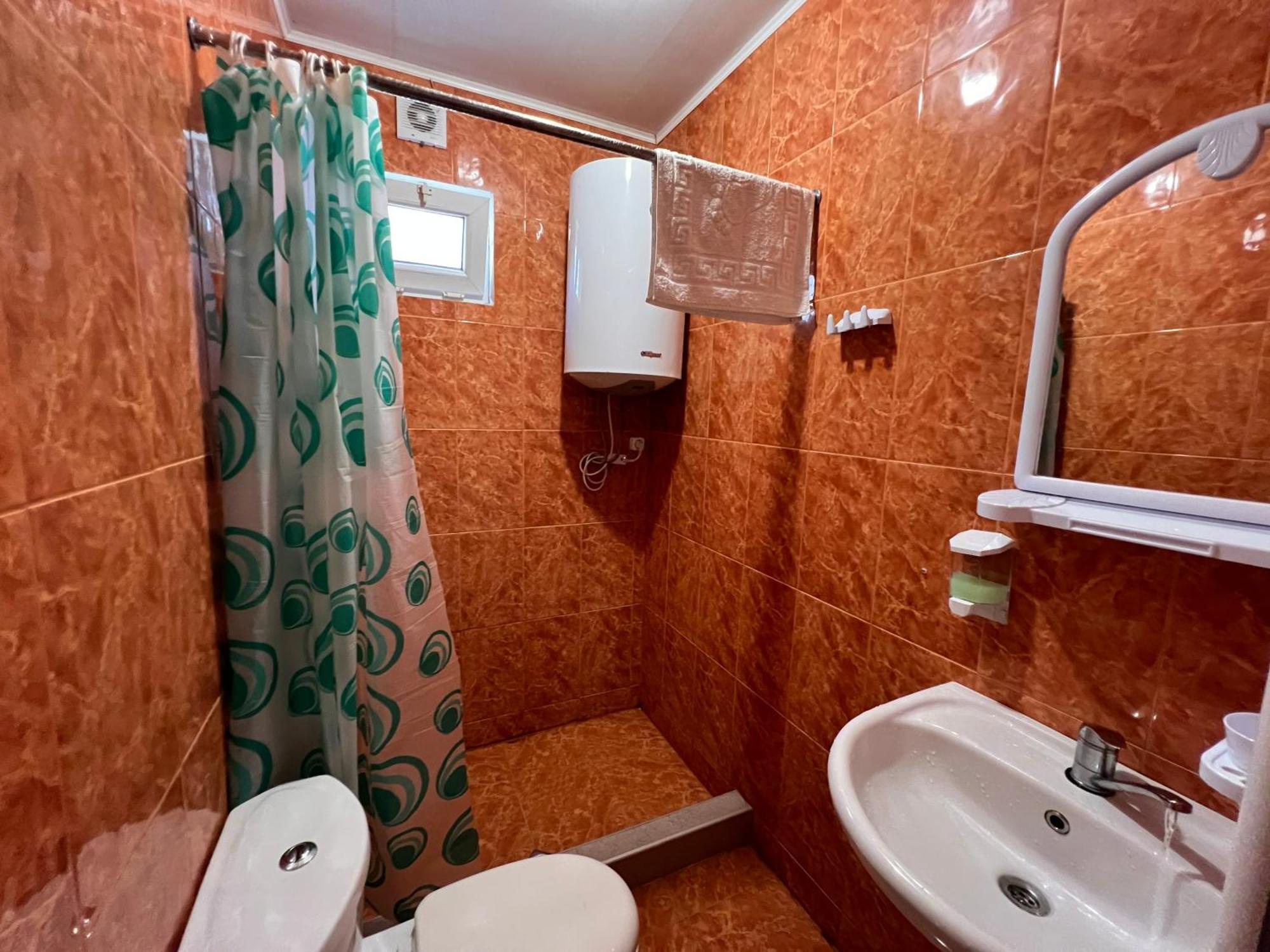 Imeri Hotel Уреки Екстериор снимка