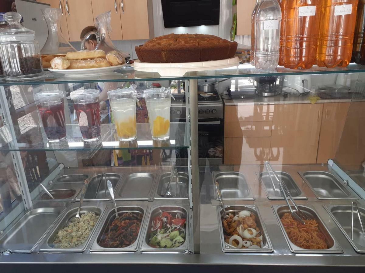 Imeri Hotel Уреки Екстериор снимка